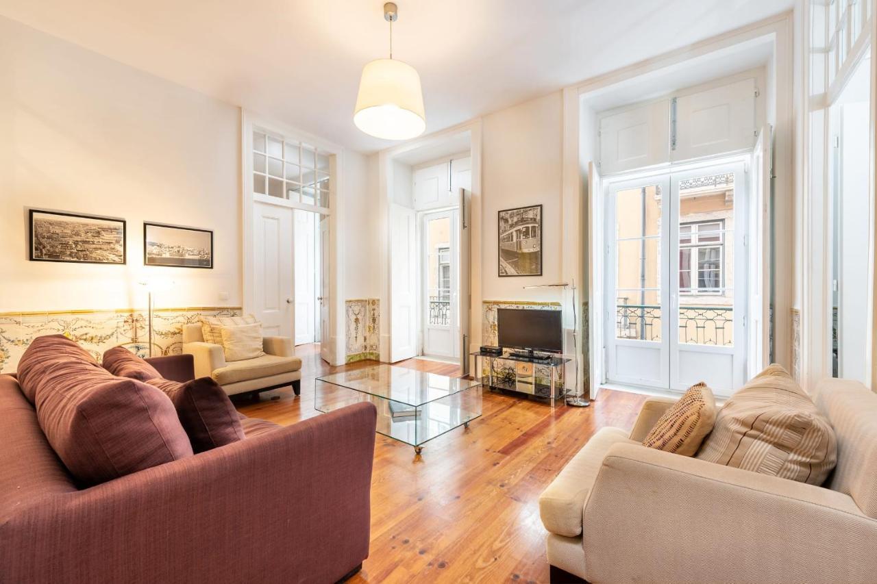 Guestready - Mod-luxe 2br Apt Near Cais Colunas Apartment *